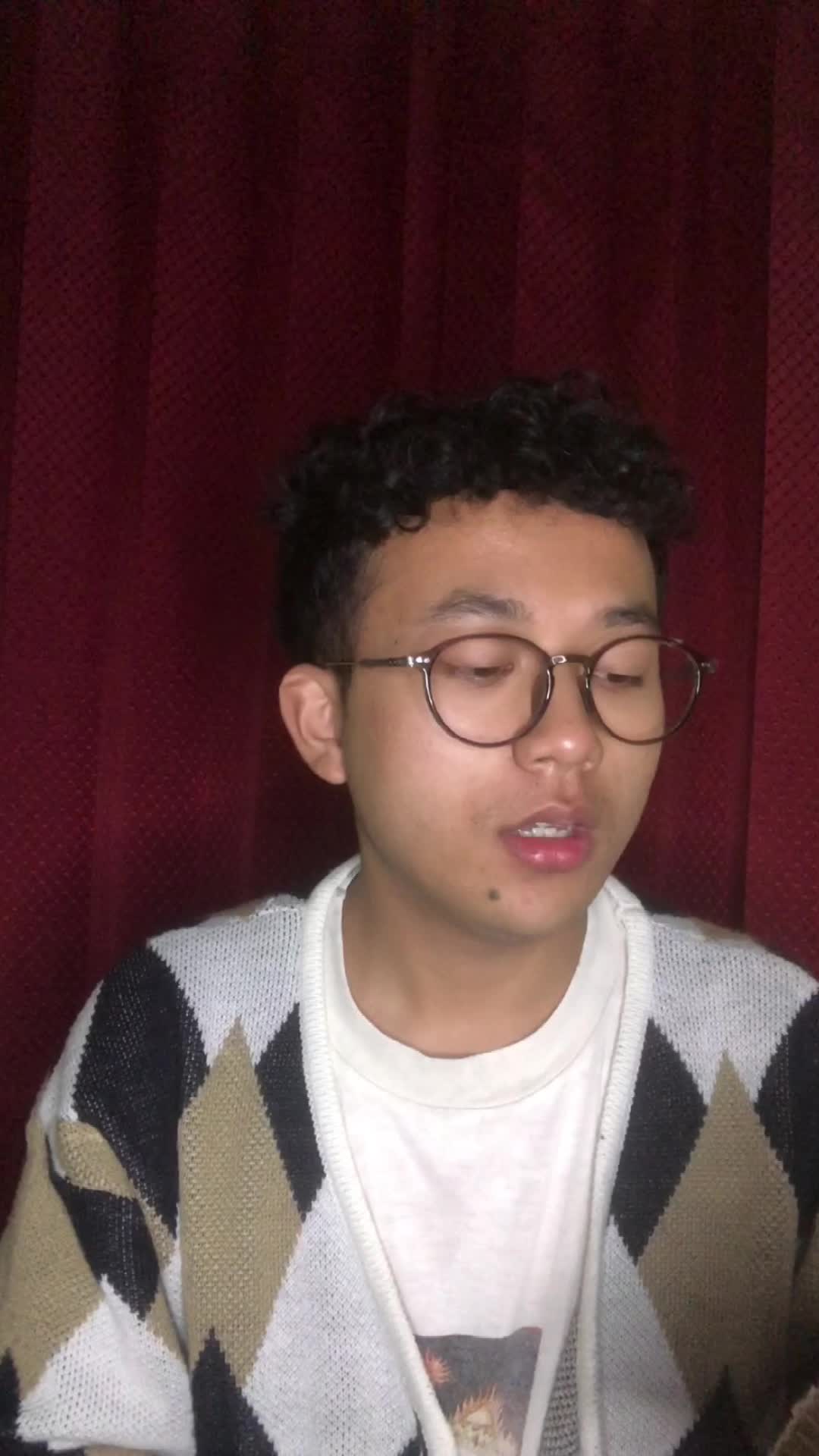 IDOL_XII FERY SUHARJO 23 PASURUAN CAN’T TAKE MY EYES OFF YOU