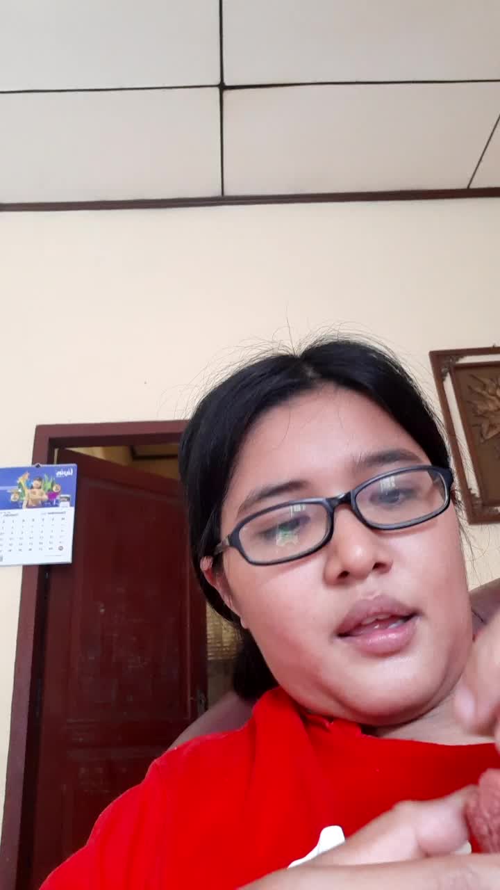 review biskuit viral