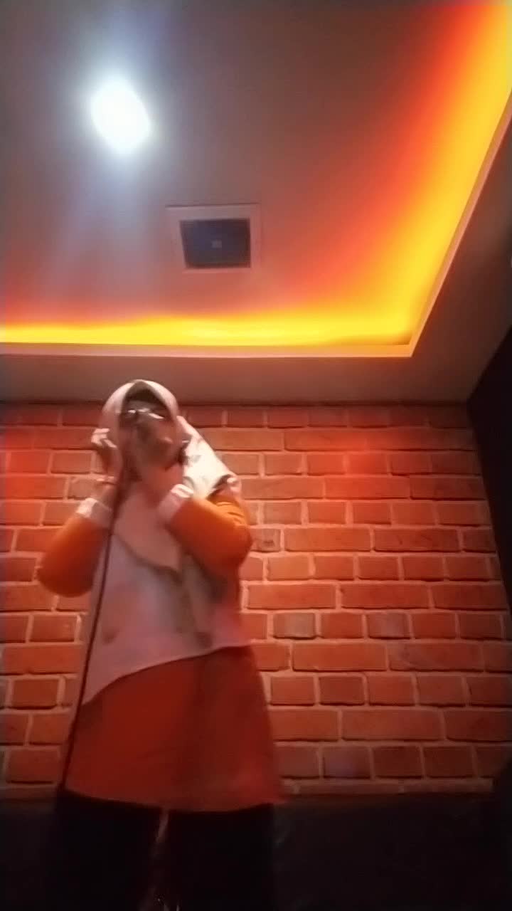 cover lagu tanpa batas waktu ade govinda by atika