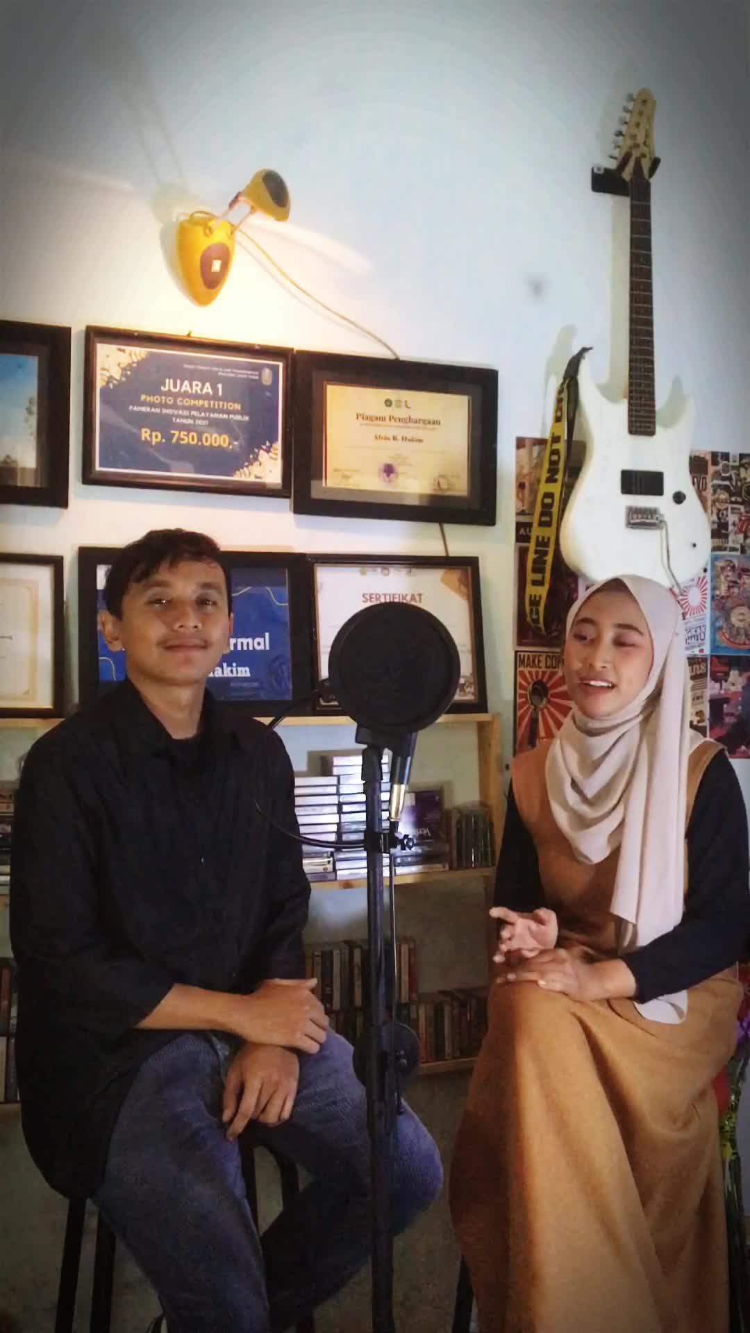 Zalvini & Rizqi Aulia - 24 & 23 Tahun - Malang - Bismillah Cinta