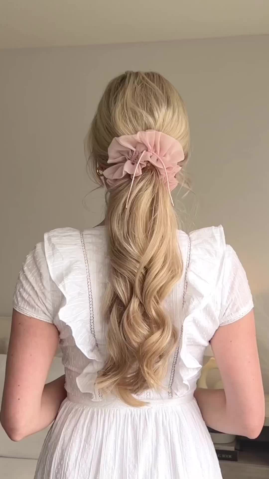 cara gampang nambah volume untuk ponytail kamu