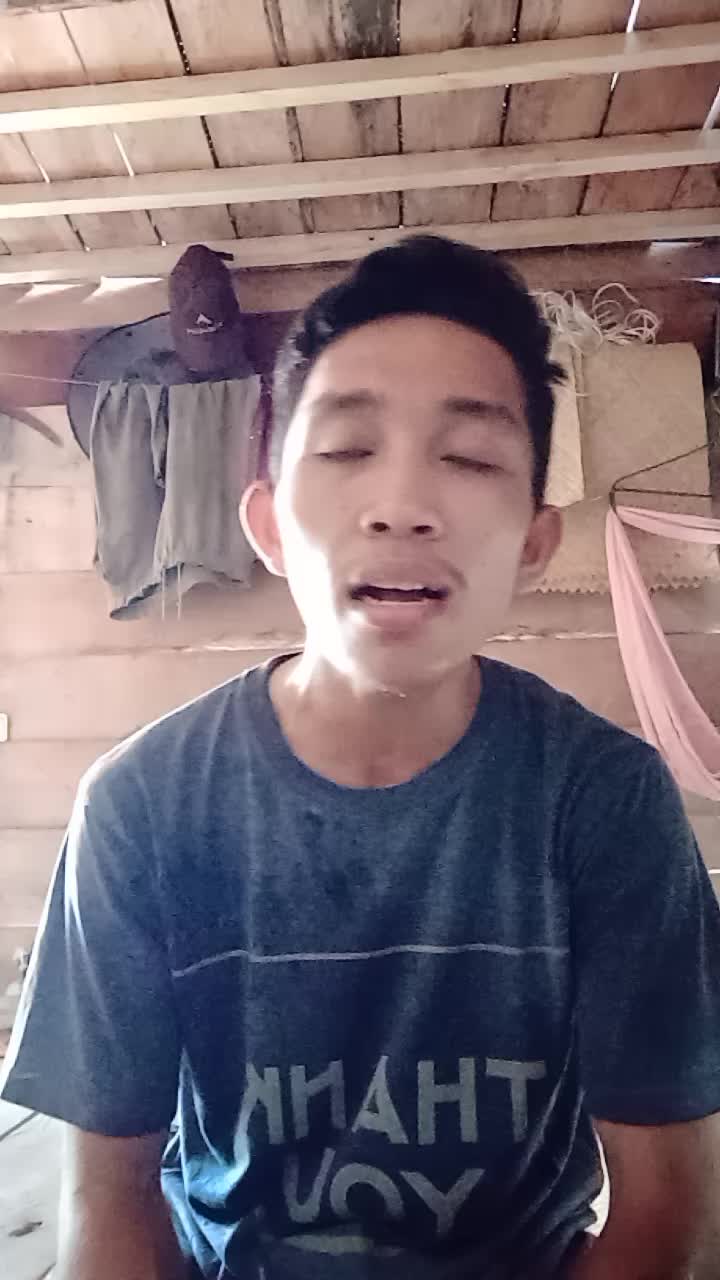 KDI 2021Nama :Julianto asal daerah:jambi umur:21 tahun lagu: Megi z mahal
#OnlineAuditionKDI2021