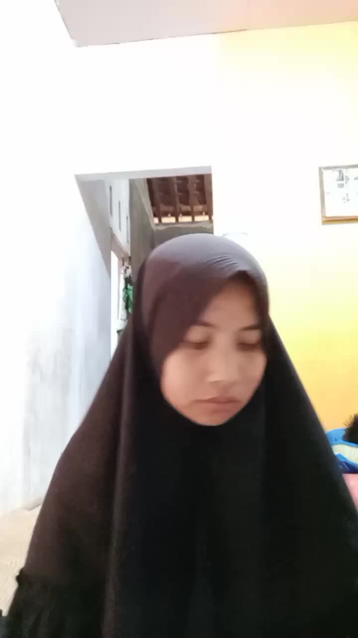 wenty.cilongok,Banyumas,kab banyumas,pas aku lagi nyetrika doi datang dan curhat kalo mantan datang kerumah,s