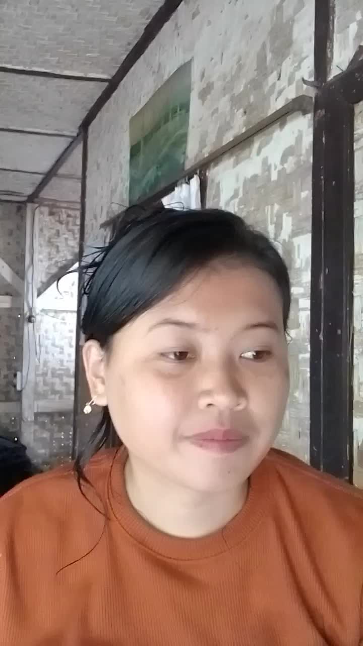 jadi Ceu edoh dulu nonton gosip