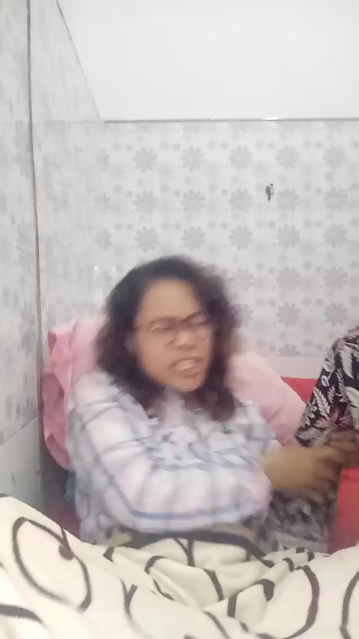 gak peduli aku pokoknya suakitan aku mas al ,😂