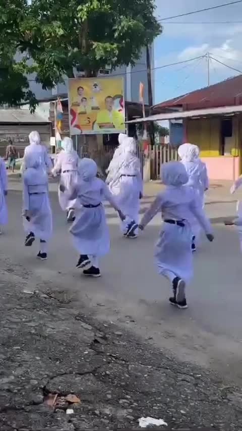 Hari Seninnya Semangat Banget