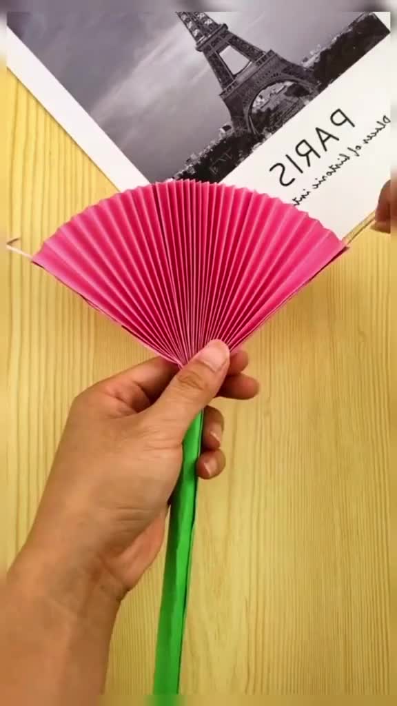 Cara membuat kipas mainan buat anak dari kertas