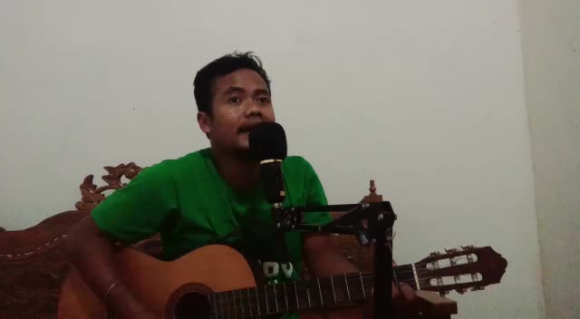 ABDUL HUSEN_30_BLITAR_RADIO BONANSA FM_KARTONYONO MEDOT JANJI