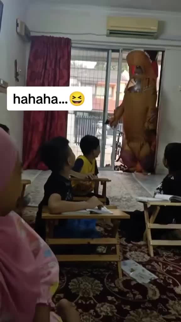 Ada tirex mau ngaji