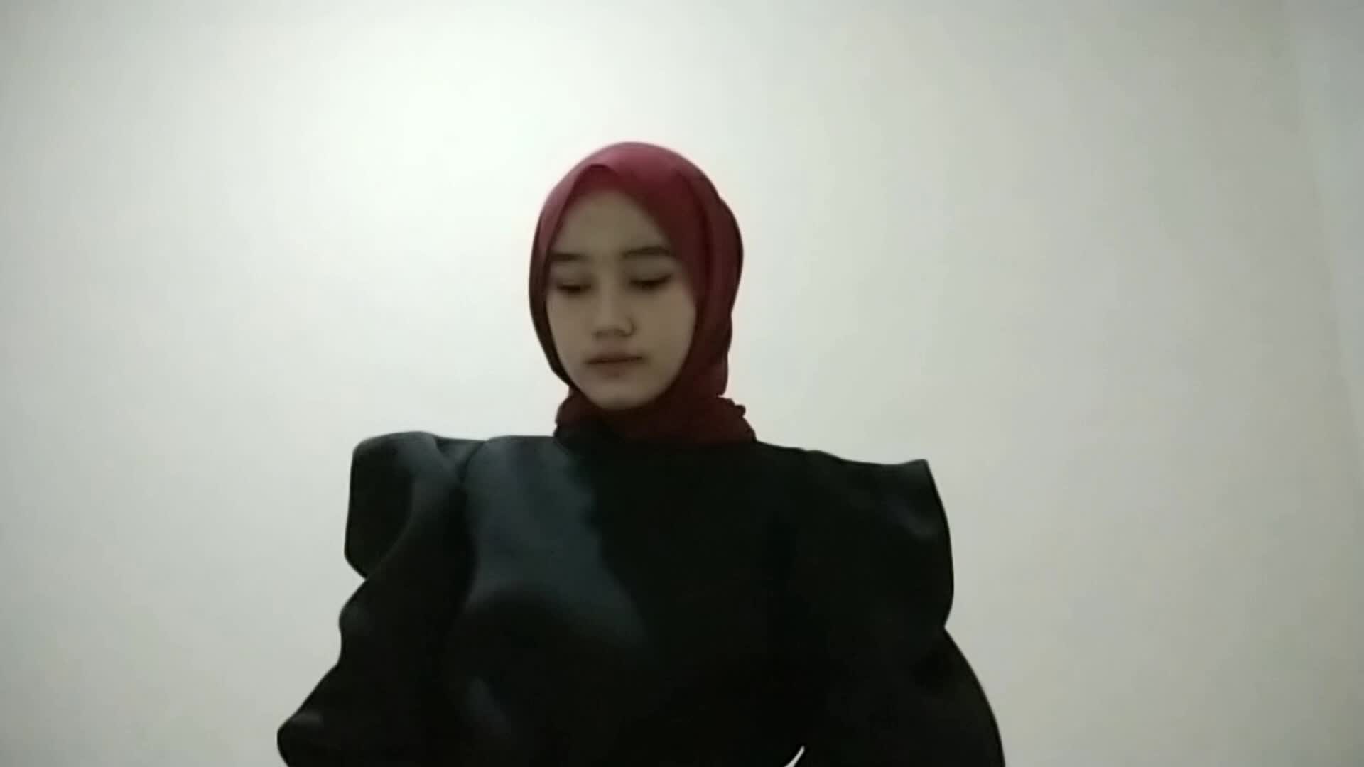 Sampurasun!!! Support FITRI INDRIYANI, TASIKMALAYA JAWA BARAT, USIA 20 TAHUN, #onlineauditionrisingstarindonesiadangdut #risingstardangdut❤️