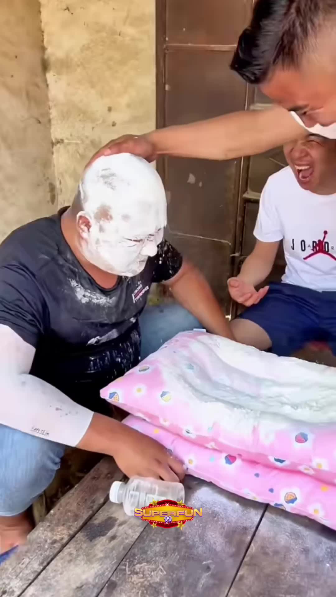 Kasian Jadi Mochi