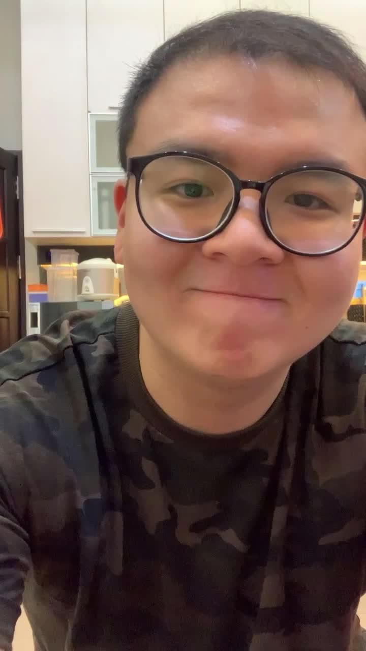 Brings you to Italy - Vericwijaya -27 thn - Chicken & shrimp tortellini with lemon butter sauce with parmersan crisp #onlineauditionMCI8