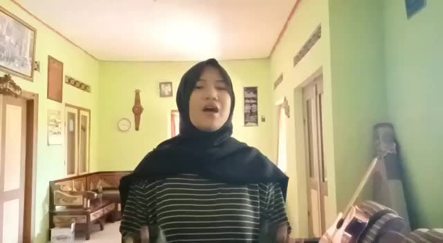 XFI2021 SOLO FIRDANIA MEGA MUSTIKA 15thn KEDIRI Almost Is Never Enough - Ariana Grande