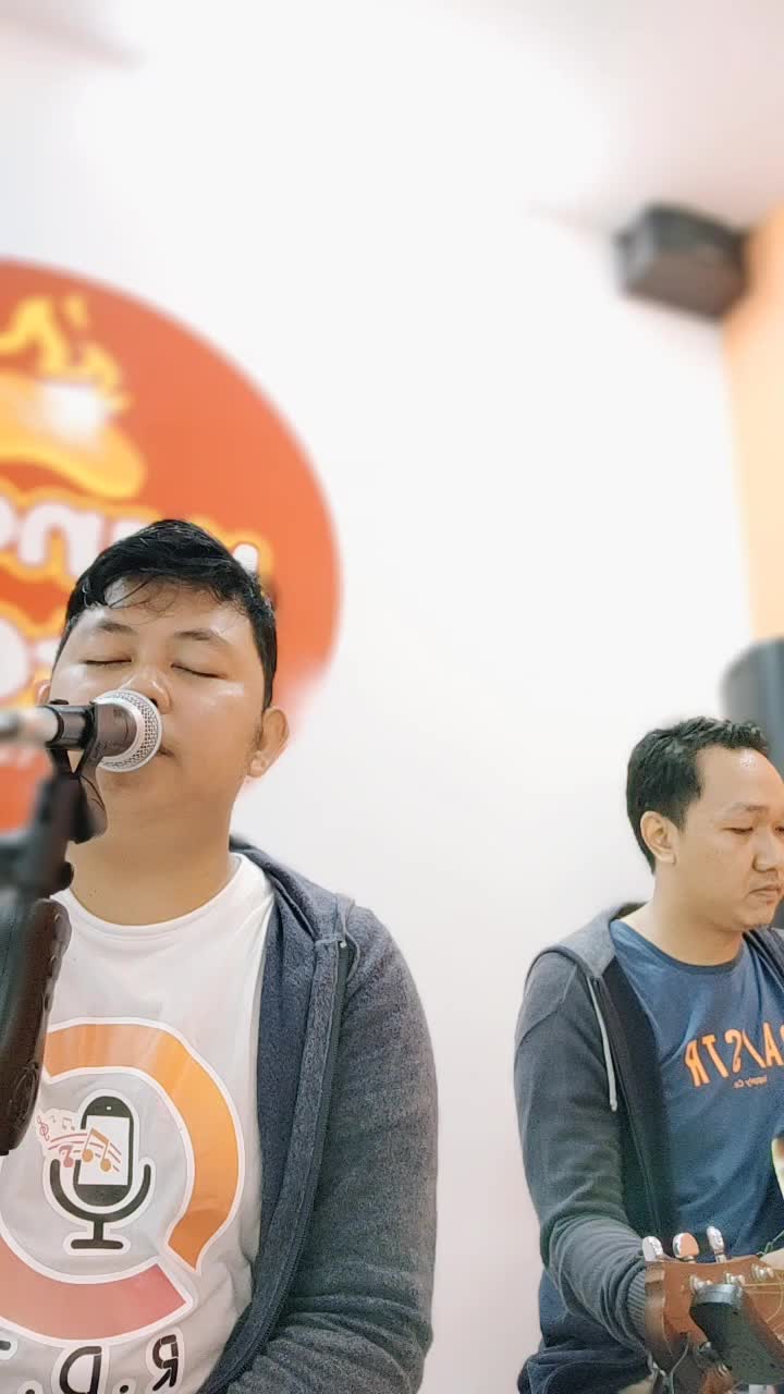 Meisal Martin asal Kota Tasikmalaya Song : Tanpa Batas Waktu
