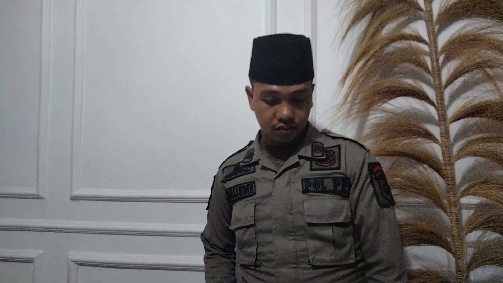 AWALLUDIN_ASAL KABUPATEN OGAN ILIR PROVINSI SUMATRA SELATAN _BEKERJA DI SATPOL-PP KAB OGAN ILIR ,JUDUL LAGU "YA RAIT "#VOICEOFRAMADANGTV