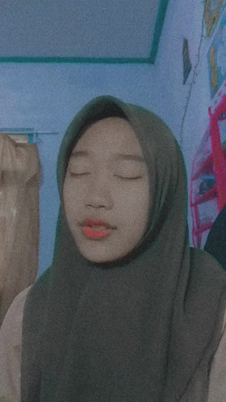 Nama:Siti Rohmah Usia:15thn Asal kota: Sumedang Judul lagu:BALAGHAL ULA cover @voiceoframadhangtv