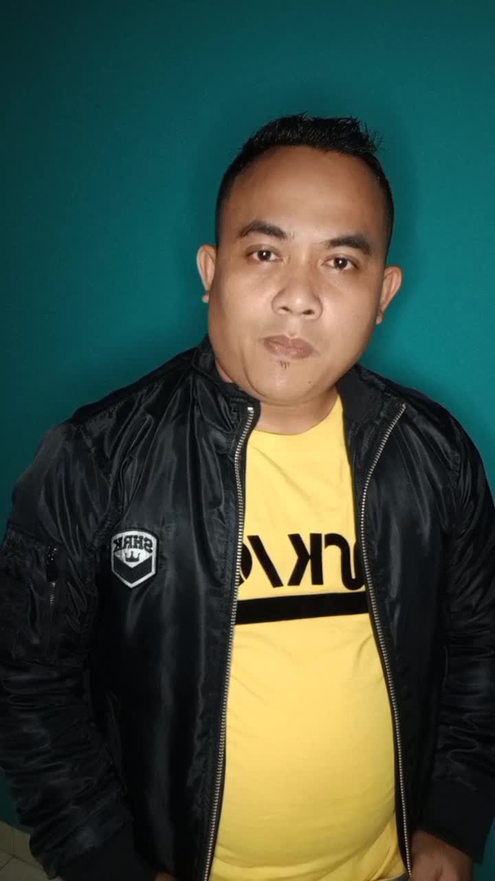Nama : Aris Sadikin (Pegawai Negeri Sipil pemda kab. bekasi)  #OnlineAuditionRisingStarIndonesiaDangdut#       