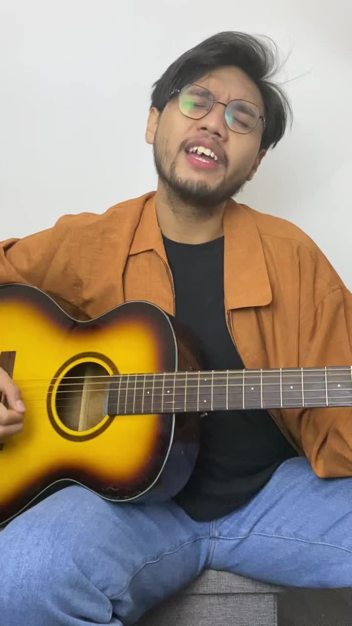 XFI2021 - SOLO - GEMILANG SUKMADEWA - 25 TAHUN - JAKARTA - FAKE PLASTIC TREES