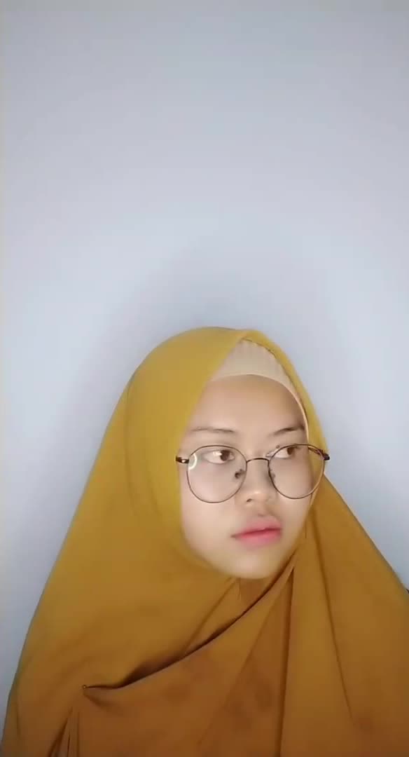 Rizka Ayuningtias - 22 thn - Medan, Deli Serdang. Semoga bisa berkesempatan mensyiarkan sholawat di panggung besar #voiceoframadangtv. 