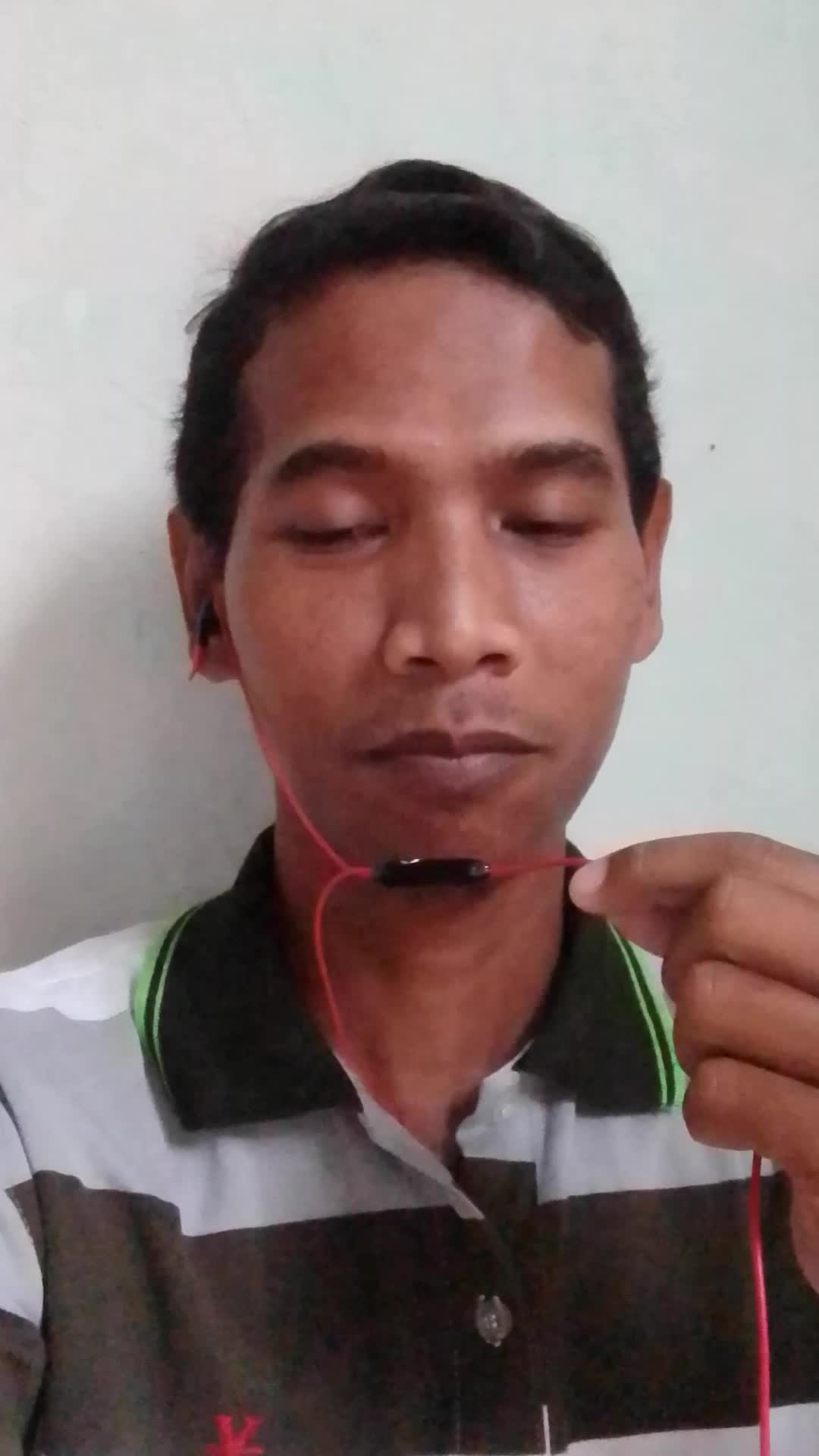 Nama jumino,.usia 37 ,.semoga bisa masuk audisi untuk merubah hidup saya dan keluarga kecil saya,.dari hudup seserhana menjadi lebih bergaya