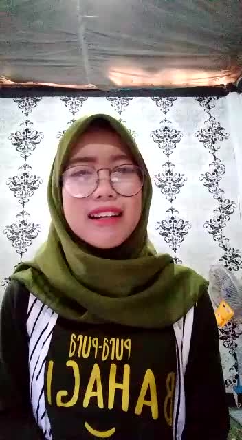 Sri Wahyuni - Banten - Radio Flamboyan - Sejuta Luka