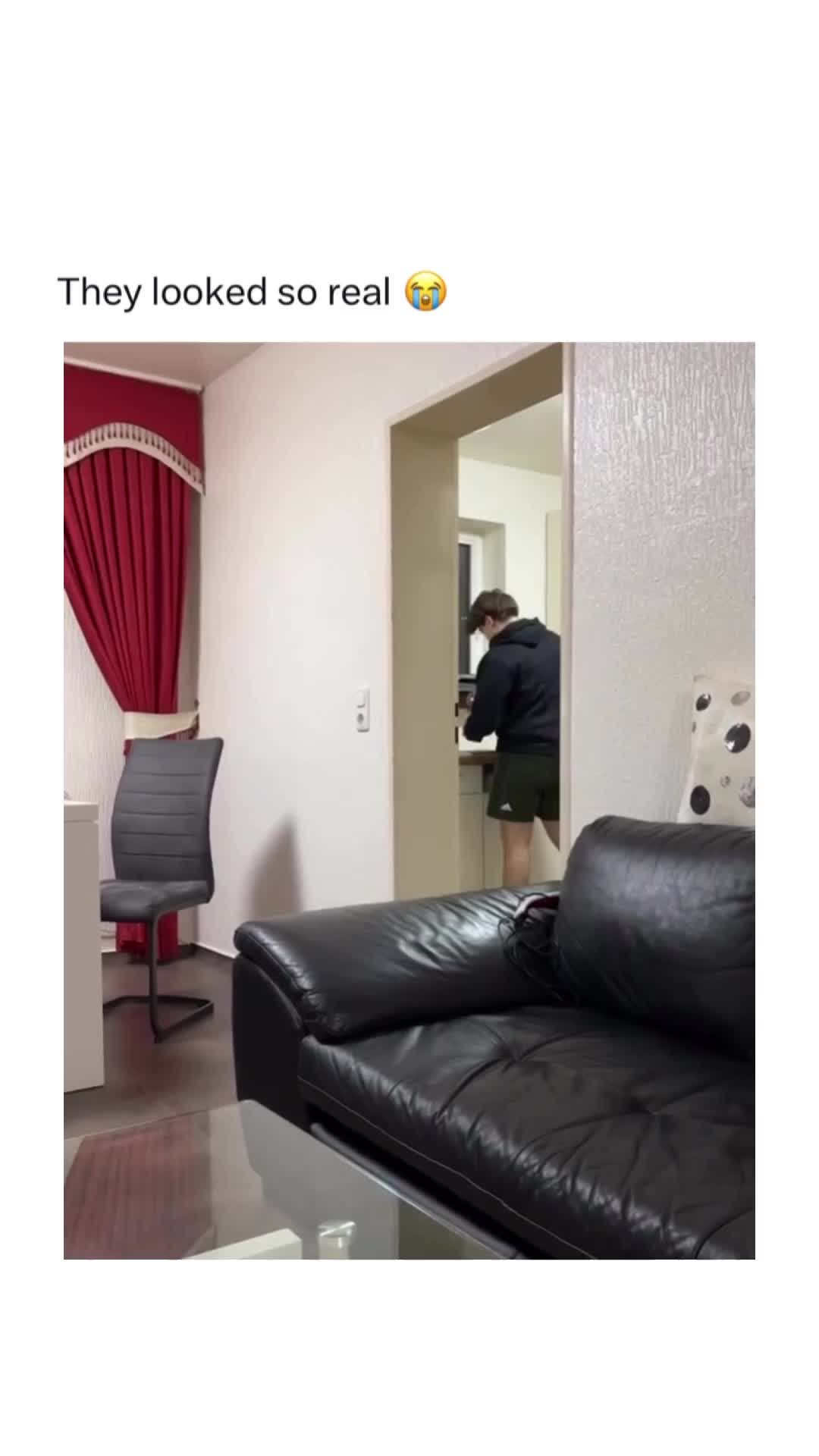 terlihat sungguh nyata
