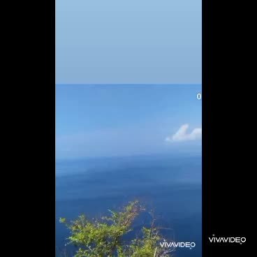 ngetrip bukit asahan karangasem Bali with bestfriends....bantu vote like n share
