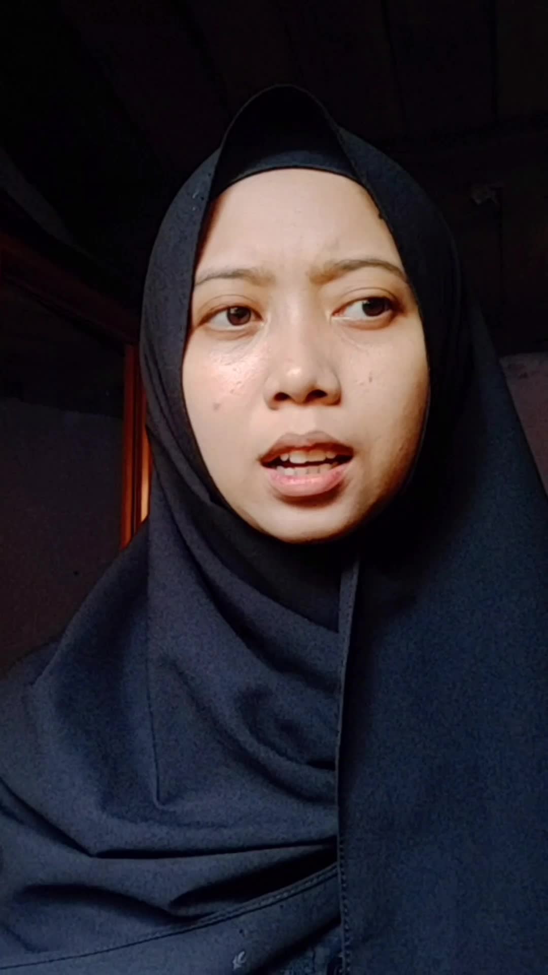 srihanita_22tahun_lampung_maulayasholli