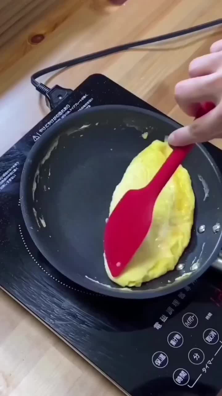Cara Membuat Omlet Lumer