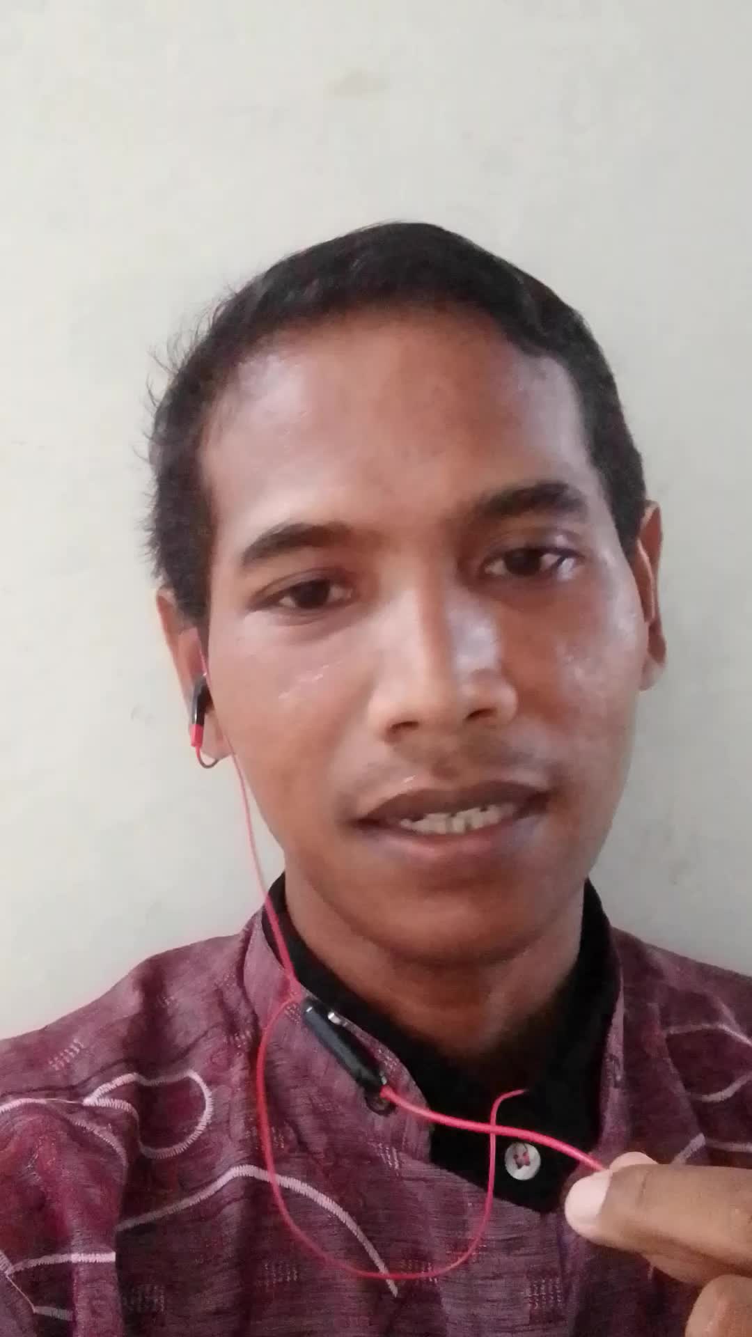 Nama jumino 37 tahun,.#daftar online risingstar dangdut#menguji kemampuan dan menyalurkan hobi serta ingin merubah hidup#Insya Allah bisa