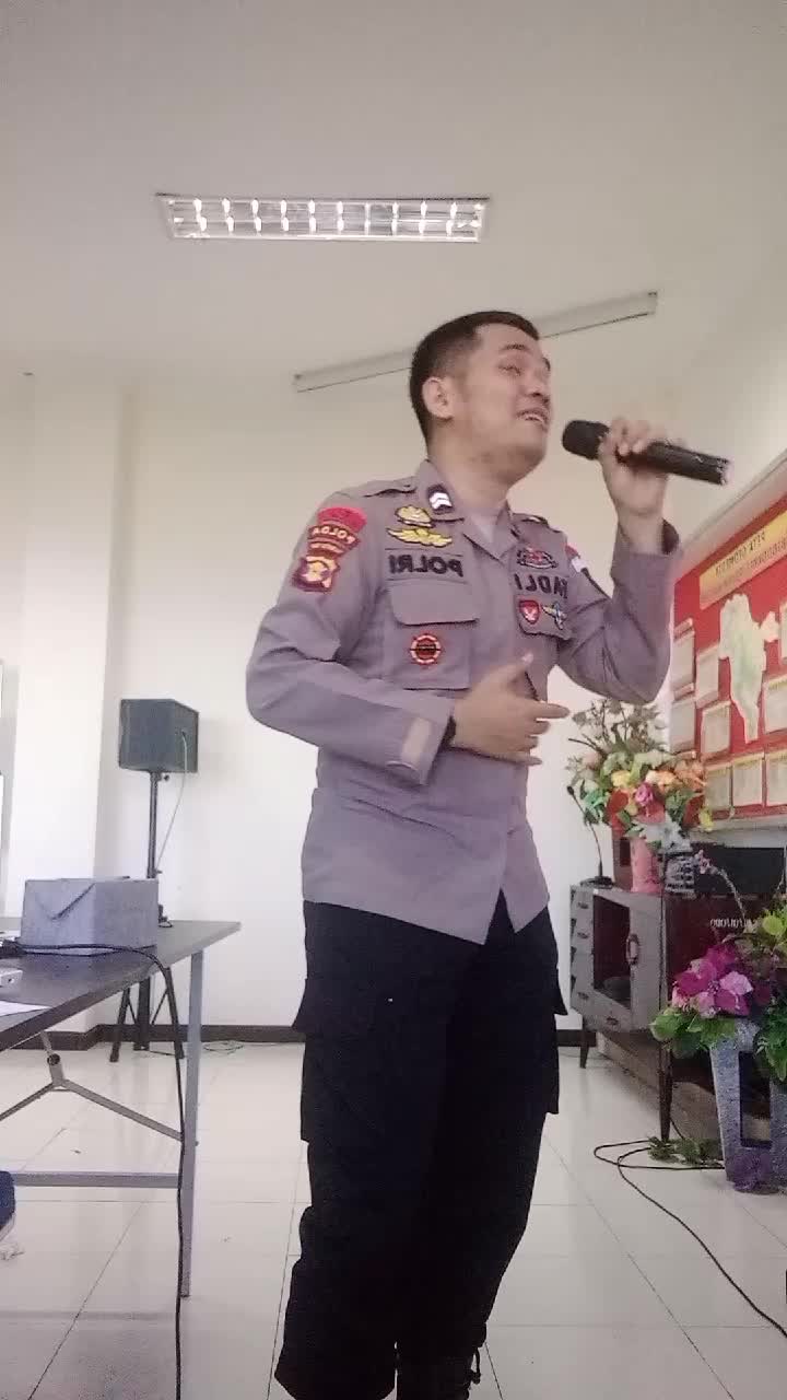 TINBS BRIPTU FADLI OCTA BRIAN USIA 28 TH DINAS POLDA KALTIM