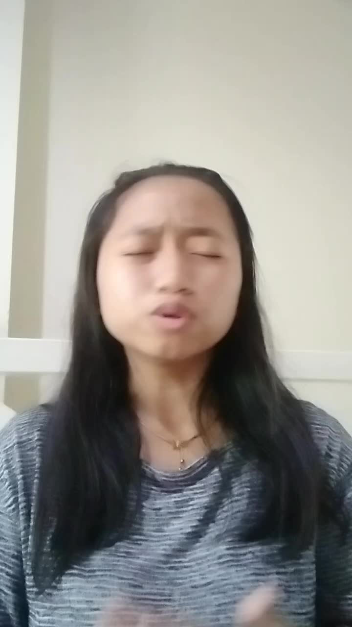 Nama:Eva Dwi Anjani # Umur: 19thn # Asal: Indramayu # judul lagu: Cinta Luar biasa (andmesh) 