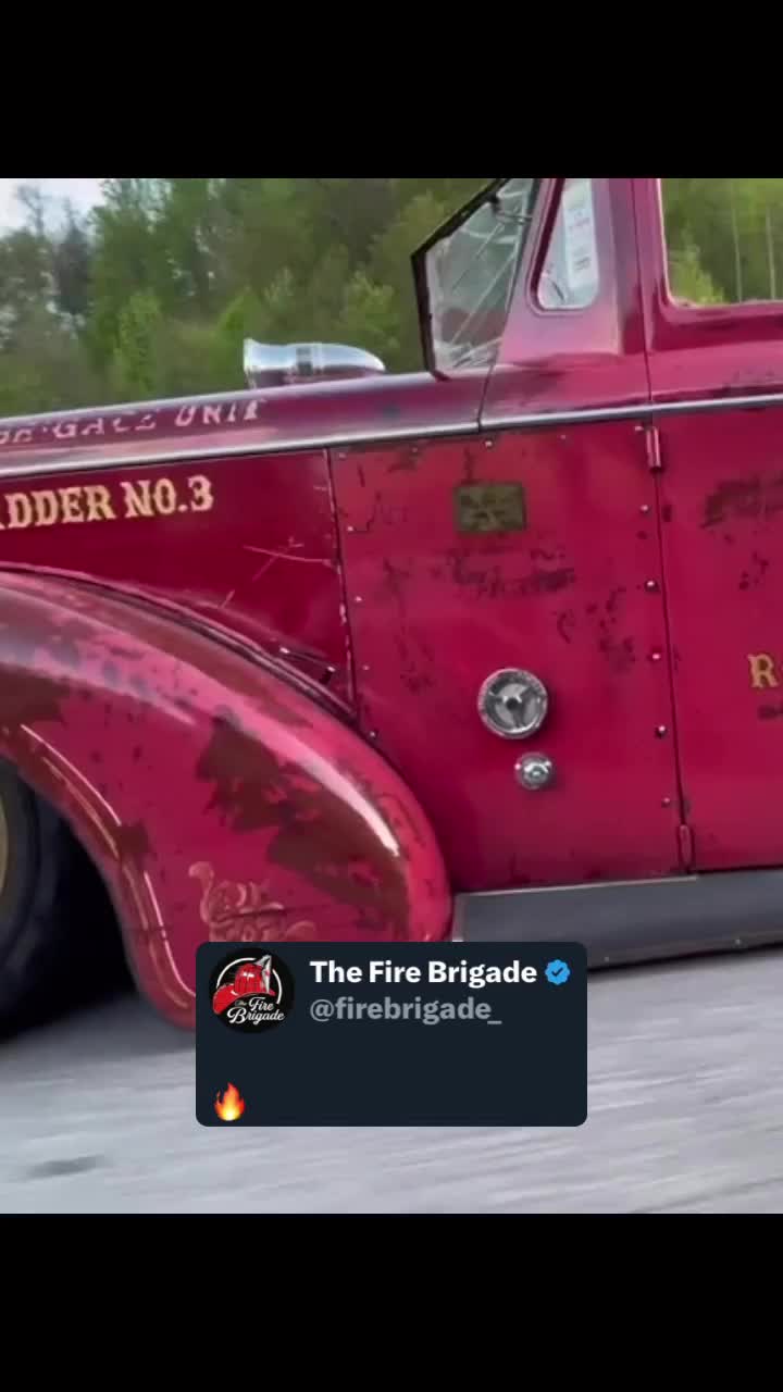 mobil damkar terkeren nih