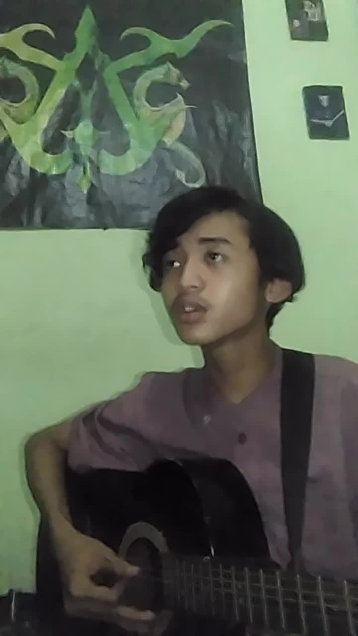Nama:Arfi sukmadipura. r. p,umur:17thn,kota asal:Bandung,judul lagu:thibbil qulub