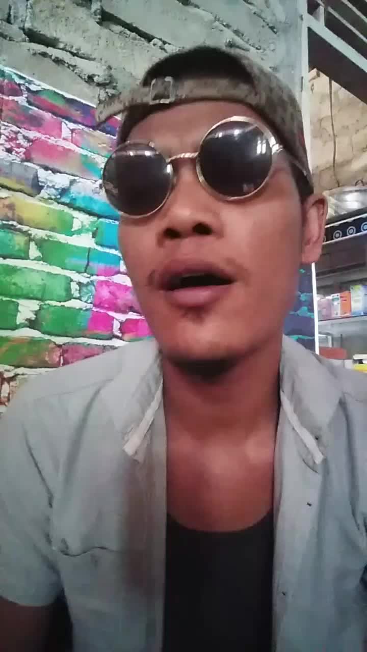 as wb wr saya dari sumut, motivasi saya ikut KDI ingin bertemu sama mami isda dan menjadi penyanyi terkenal ni no085358452720  ginda tanjung