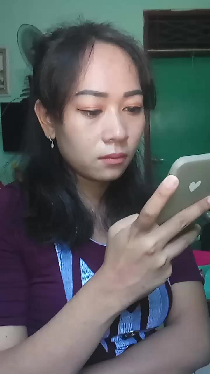 Bantu vote yaa temen2 ,,siapa tau rezeki anak saya ..astuti 26th tangerang..