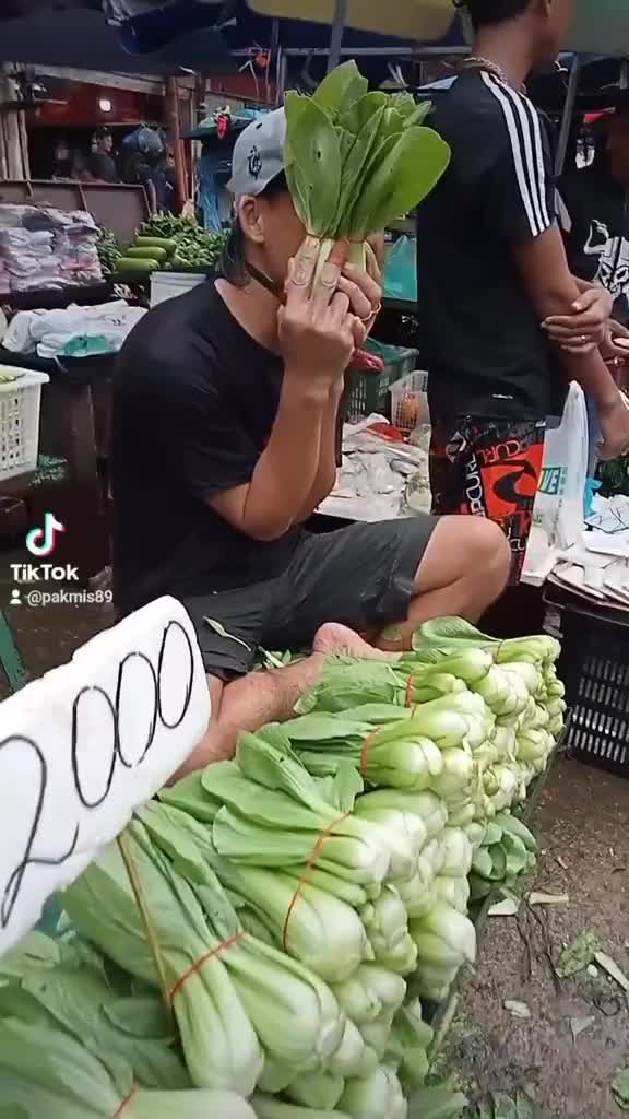 sing penting saiiki aku kerjo jujur mak