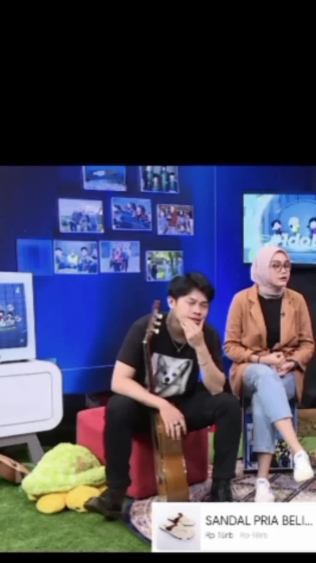 kok gemess bgt yah liat nya💗