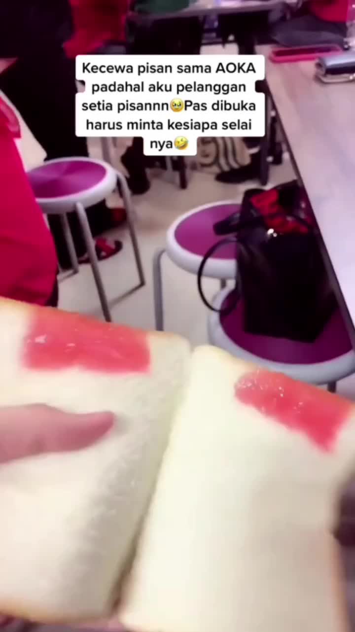 Sedih Banget Selainya Cuma Seujung :(