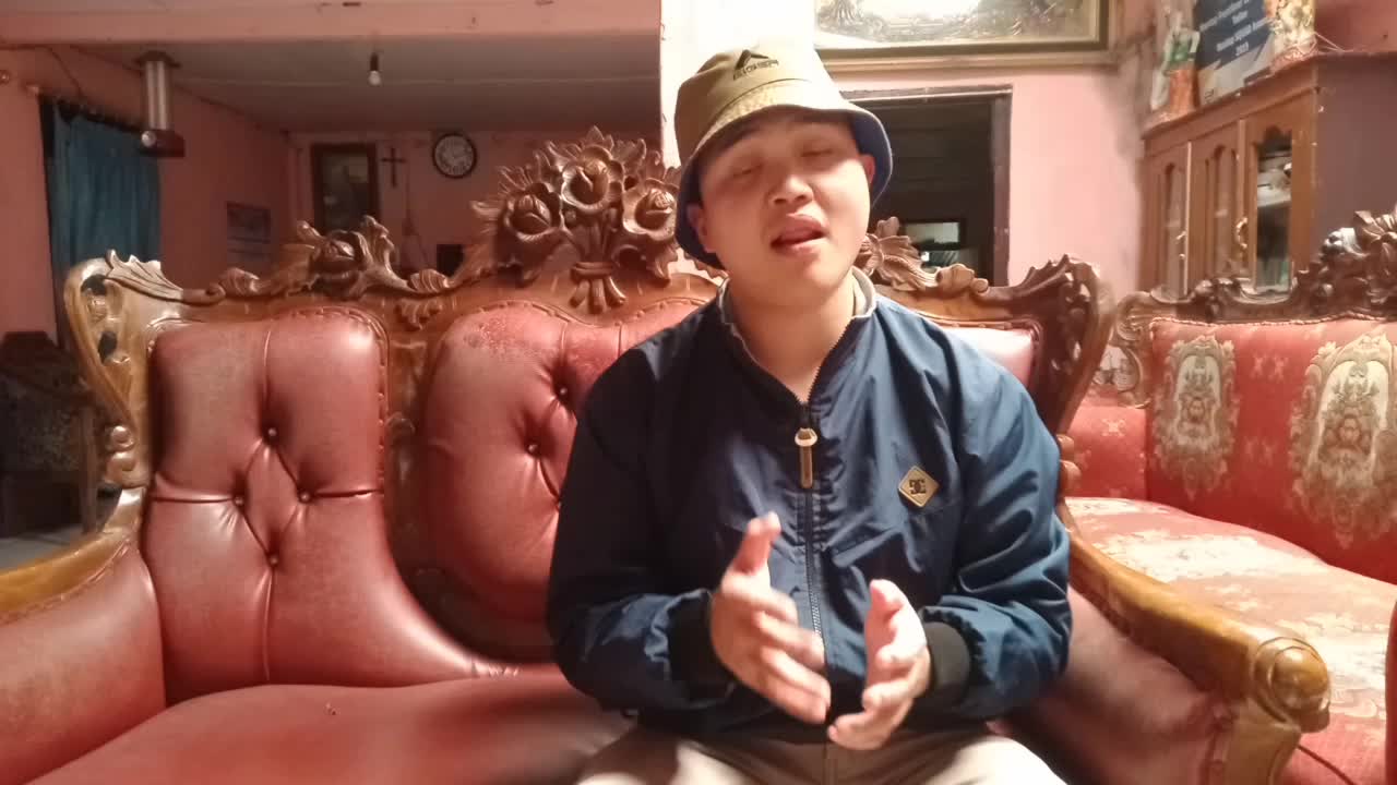 IDOL_XII Christo Mongi 25 Tahun Kota Tomohon Sulawesi Utara Glen Fredly-Kasih Putih