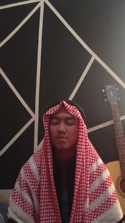 Nama : Fahrizal_Umur : 21thn_Kota Asal : Garut (Jabar)_Religi (sholawat cinta)_Arabic (assalamu'alaika)