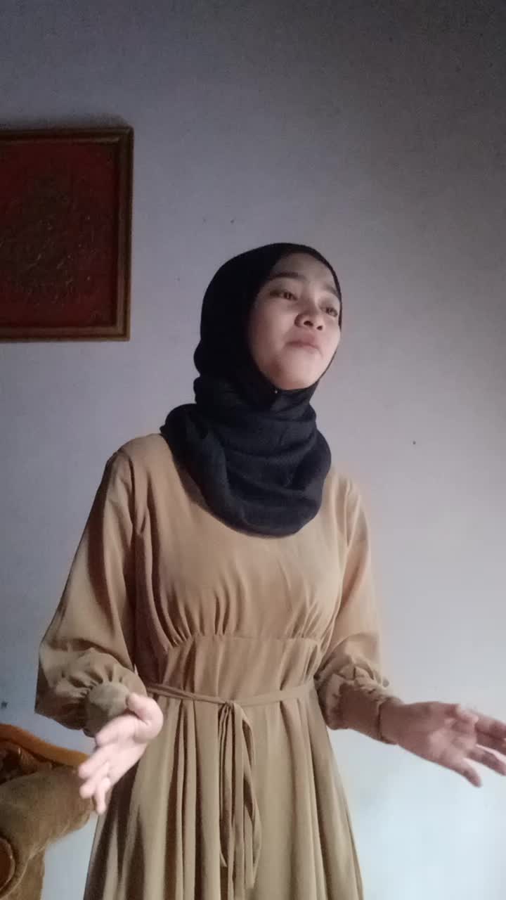 Al-Waba(Nissa Sabyan)Mungkin judulnya sesuai keadaan sekarang ya guys hehe!!Violana Sembiring_17thn_Medan