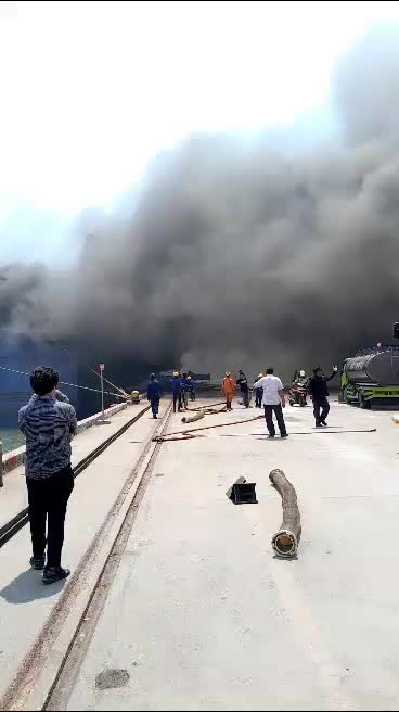 kapa kebakar indahkiat merak