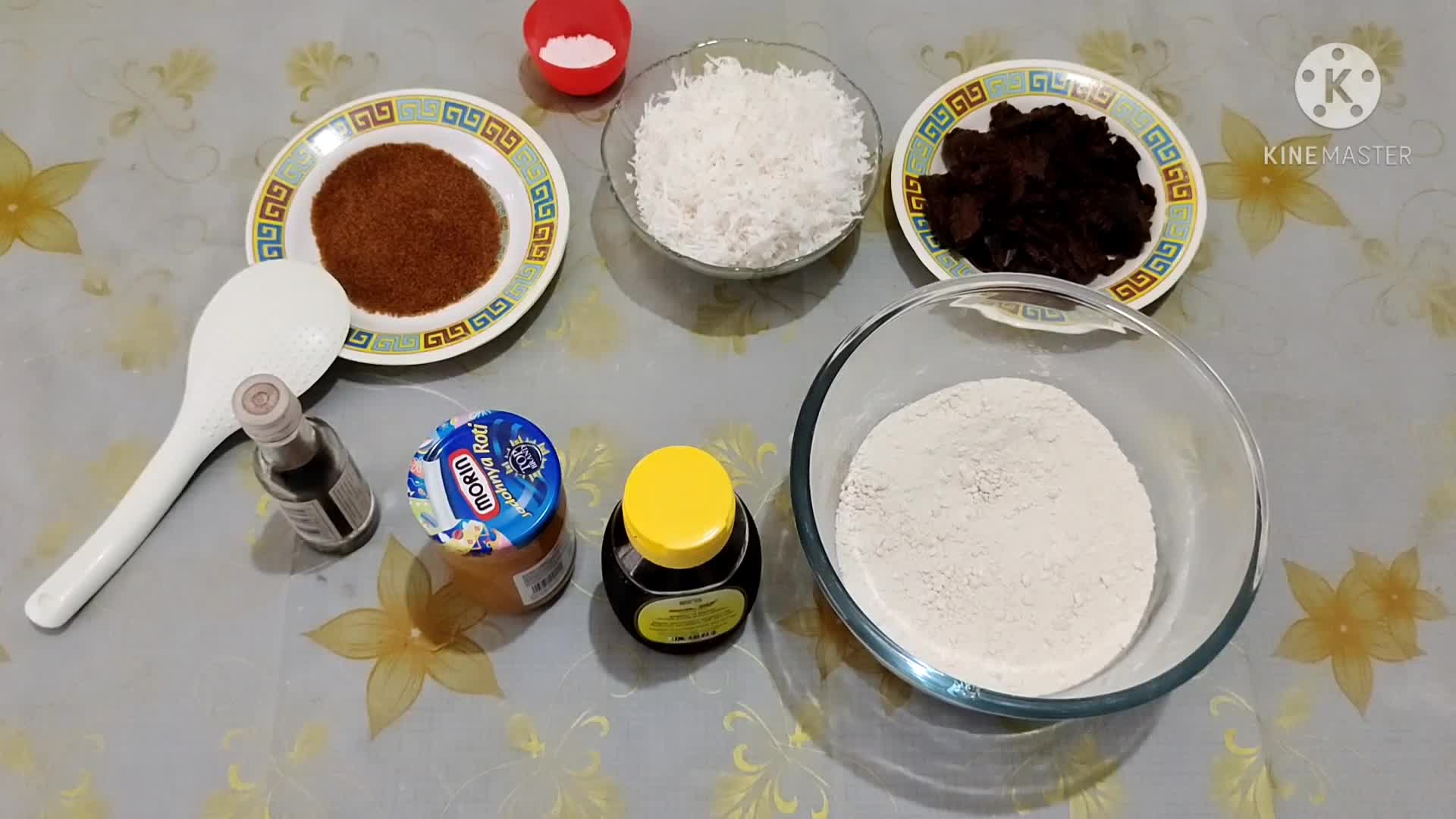 SINOLE - DADAR GULUNG SAGU KHAS PAPUA. SALAM DARI PAPUA BARAT BY STEVEN