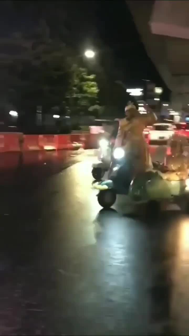 konvoi abis resepsi