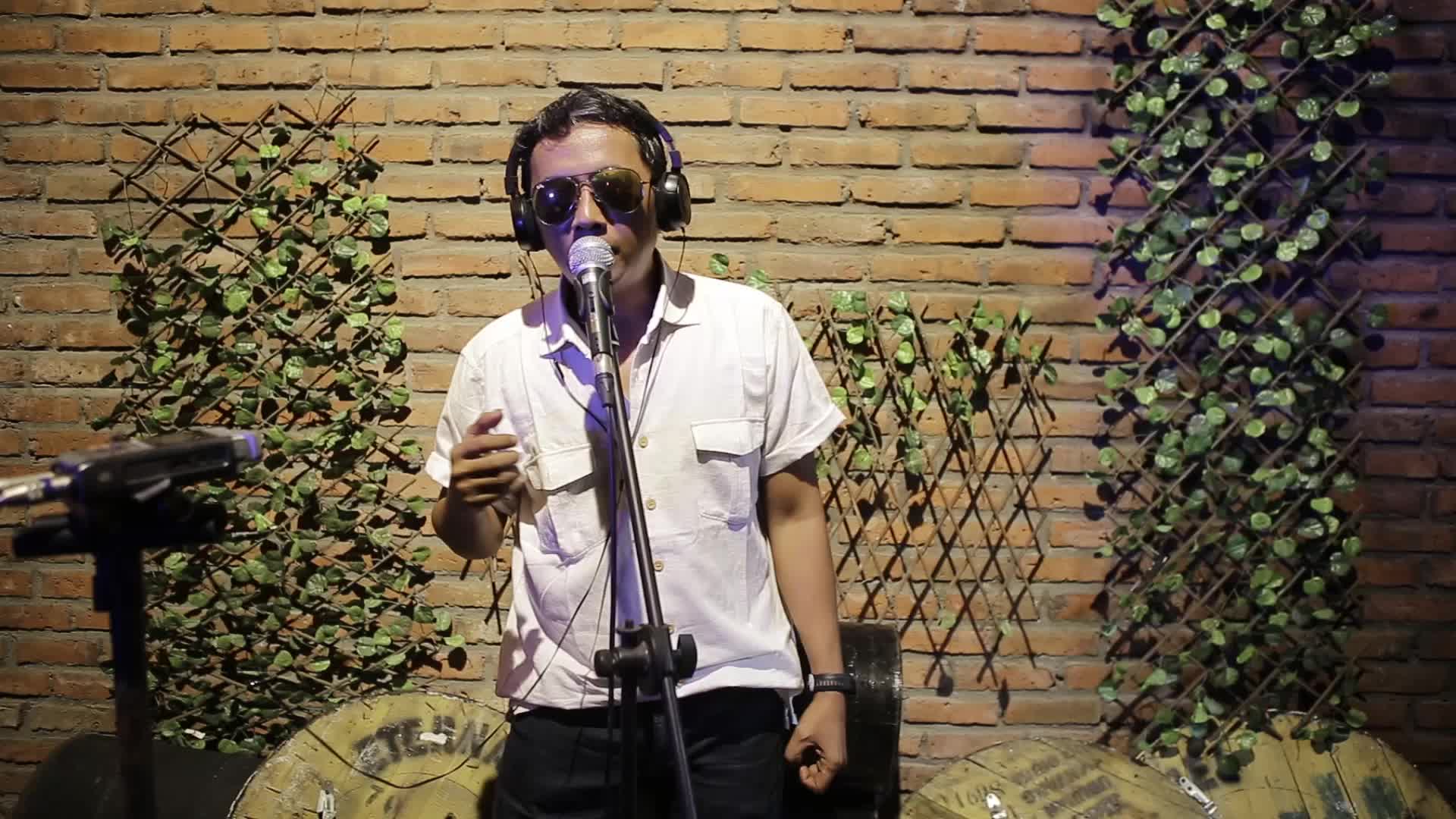 Bismillah Tanpa Batas Waktu (Reggae Version) Cover by Herry Herman alias #PapanyaAldebaran #