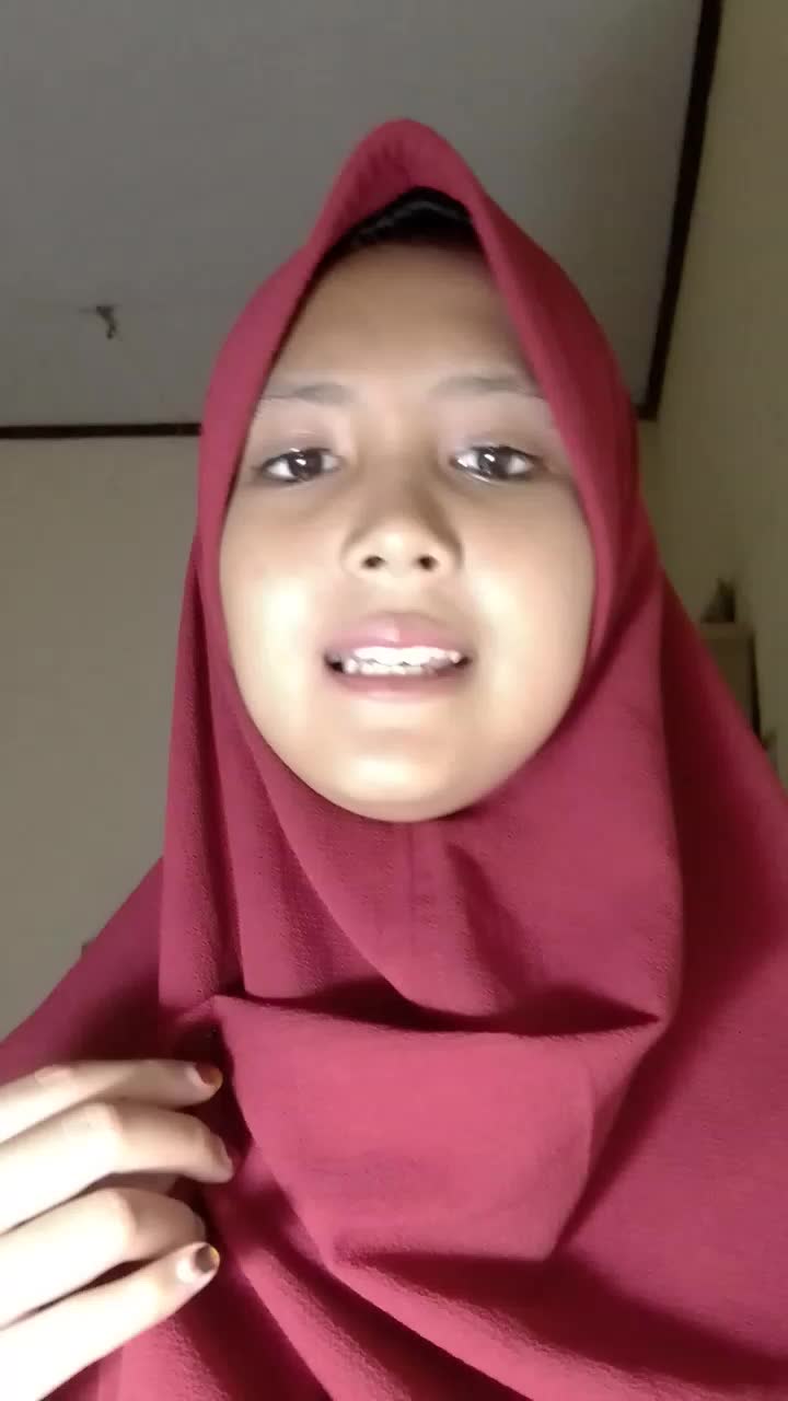 assalamualaikum nama alyssia/15thn/3 SMP/Shalawat nadliyah