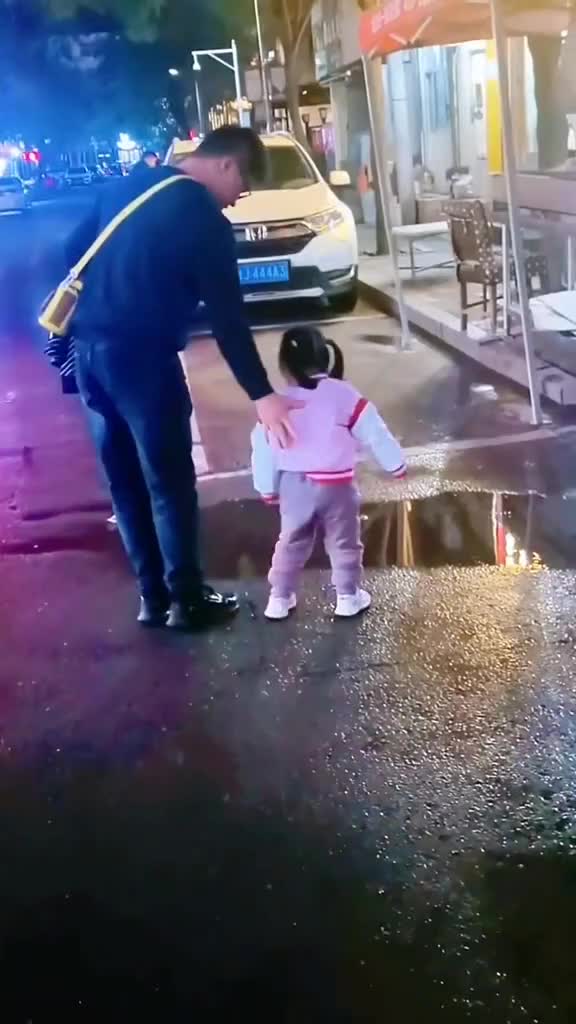 biar gak Kotor bajunya