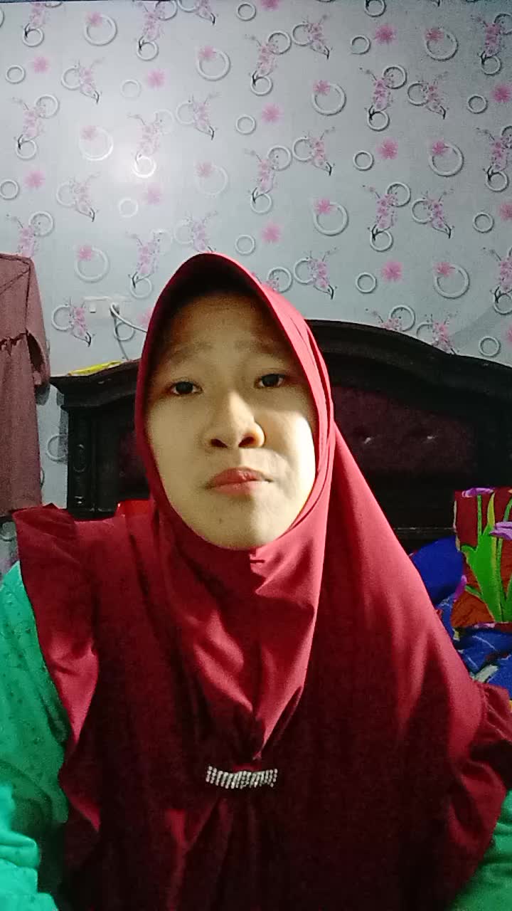 Nama: Nurlatifah . Bekasi