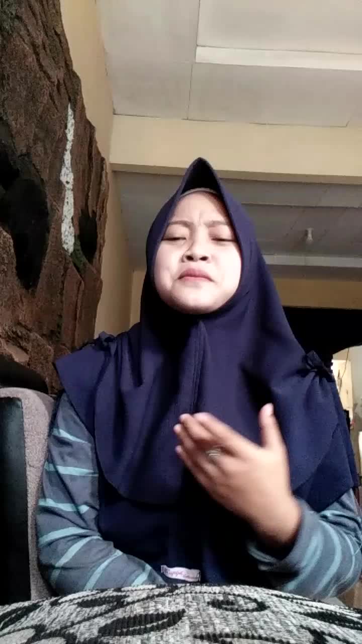 Sampurasun, saya Nurma Yanti umur 24 th. saya dari Cianjur, mudah-mudahan ada rezekinya. aamiin #ONLINEAUDITIONRISINGSTARINDONESIADANGDUT
